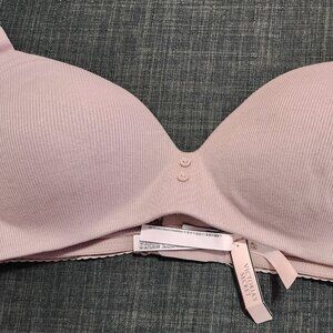 BRAND NEW with tags Victoria Secret Ribbed T-Shirt Lightly Lined Wireless Bra